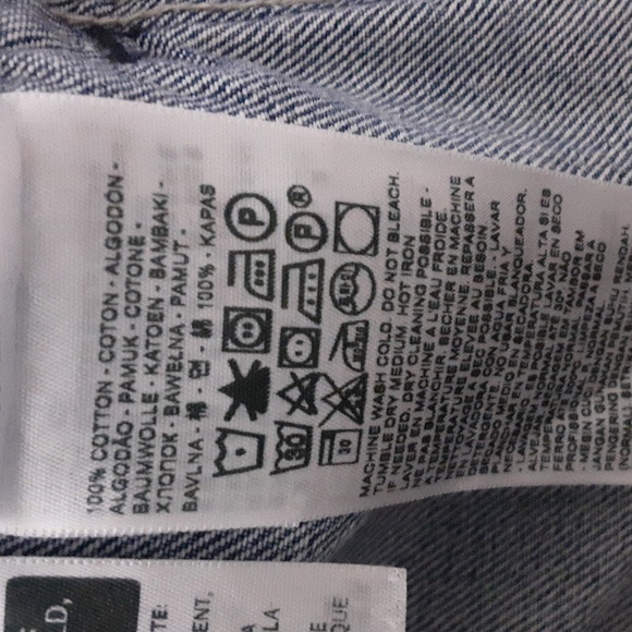 Levi’s Printed Sleeve Trucker denim Jacket Light Wash men L button down y2k - Picture 11 of 12